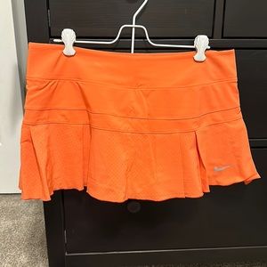 Nike DriFit golf skirt size L